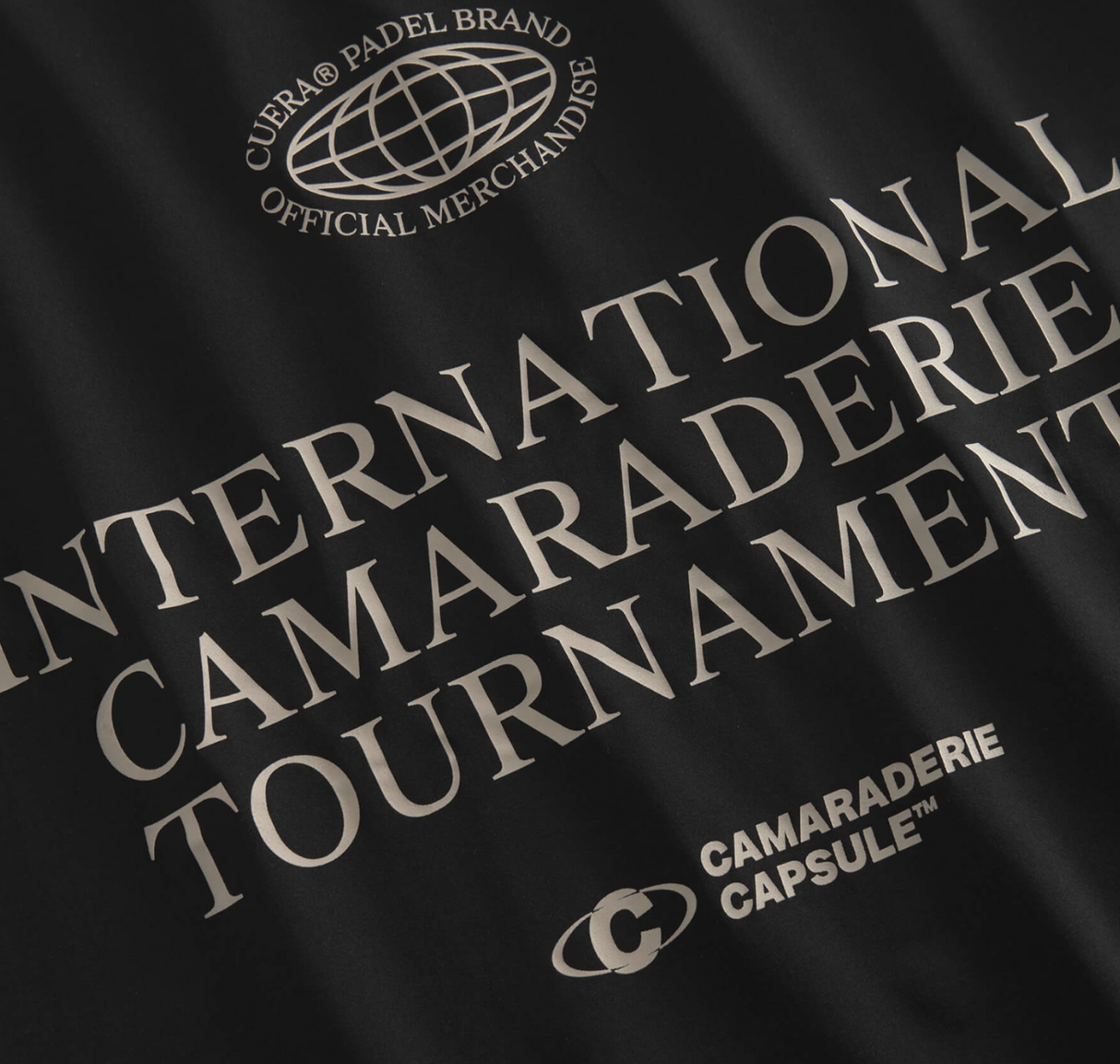 Camiseta Oncourt ICT con abertura negro